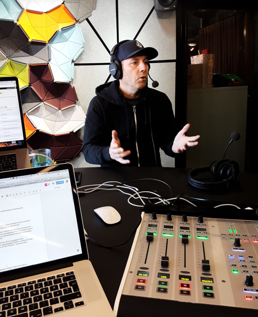 Harri Syrjänen, Meri-Tuuli Väntsi, Chez Meru. lohisoppa, lohikeitto, paras lohikeitto, resepti