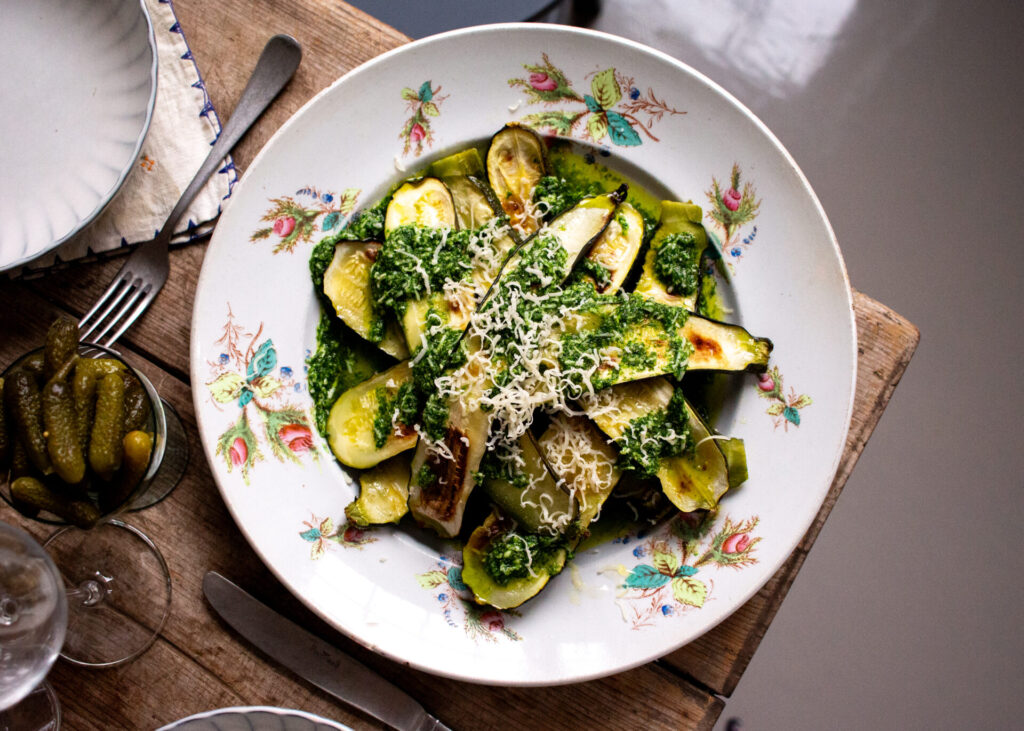 Appenzeller kesäkurpitsa gremolata Meri-Tuuli Väntsi