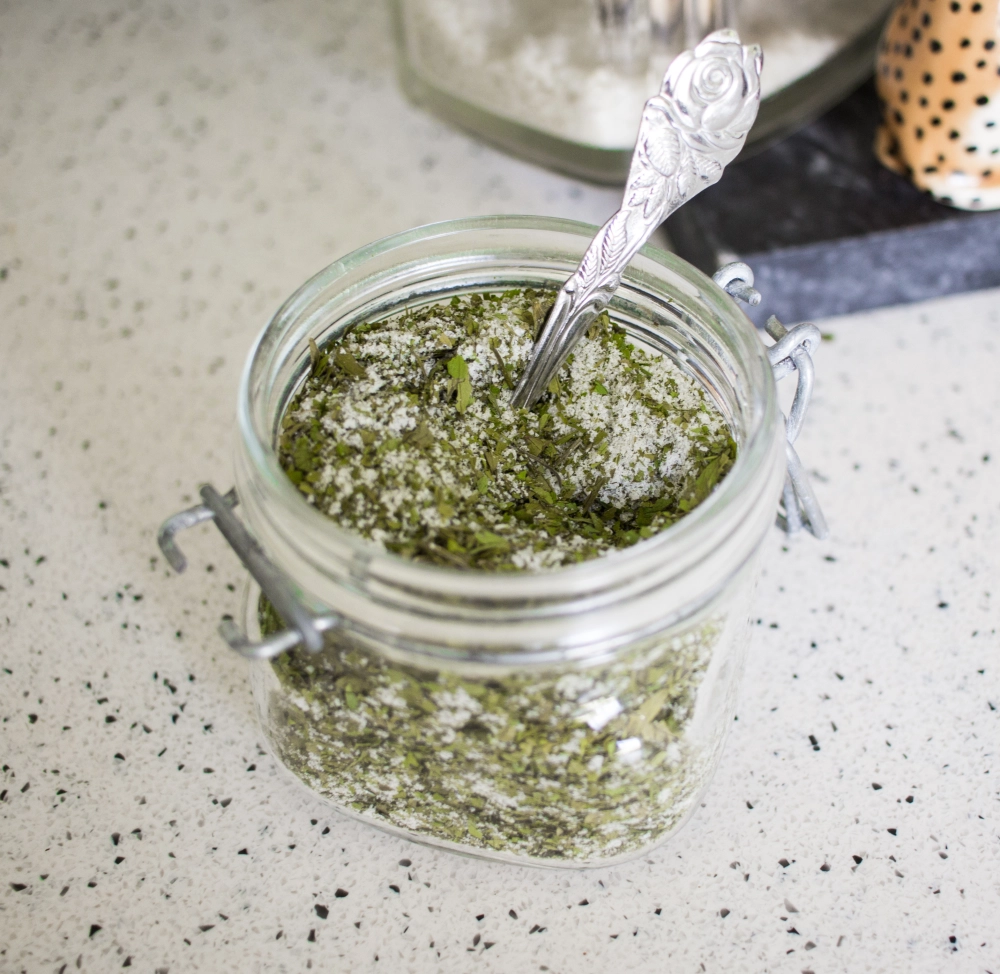 Meri-Tuuli Väntsi, Chez Meru, parhaat mausteet, helppo ohje